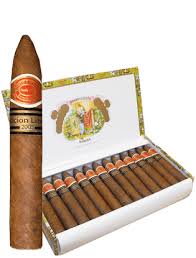 Buy Romeo y Julieta Petit Pyramides Limited Edition 2005